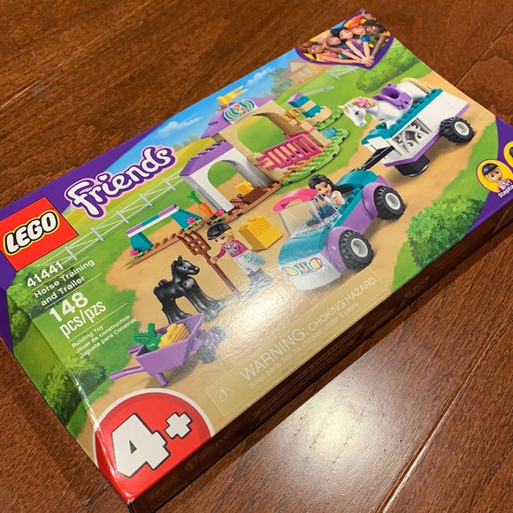 Amazon.com: LEGO Friends Horse Training and Trailer Building  NEW  Friends Training and Trailer set